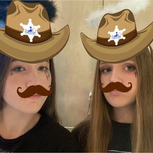 Meet your Posher, Anna reeves